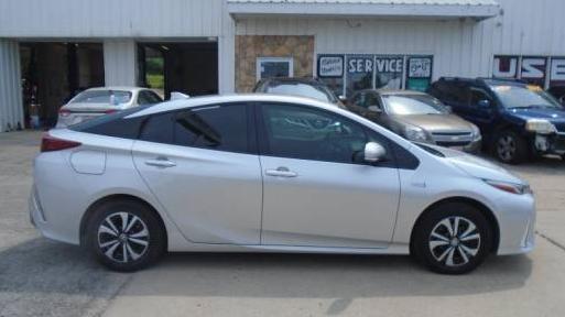 TOYOTA PRIUS PRIME 2018 JTDKARFPXJ3072659 image